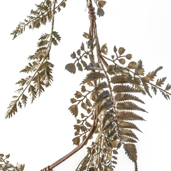 a branch of a tree with lots of leaves