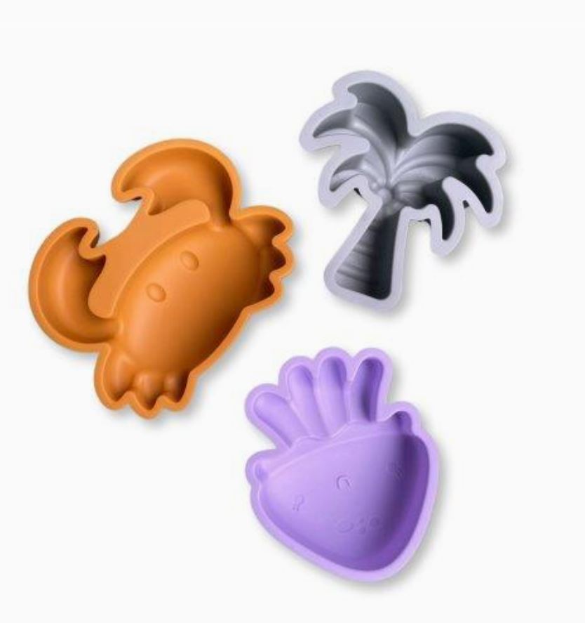 Kids beach bucket set abstract-shaped sand molds