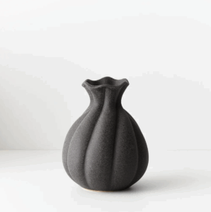 Hana Vase - Black