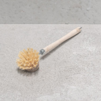 Beechwood dish brush Australia with replaceable head and natural wooden handle